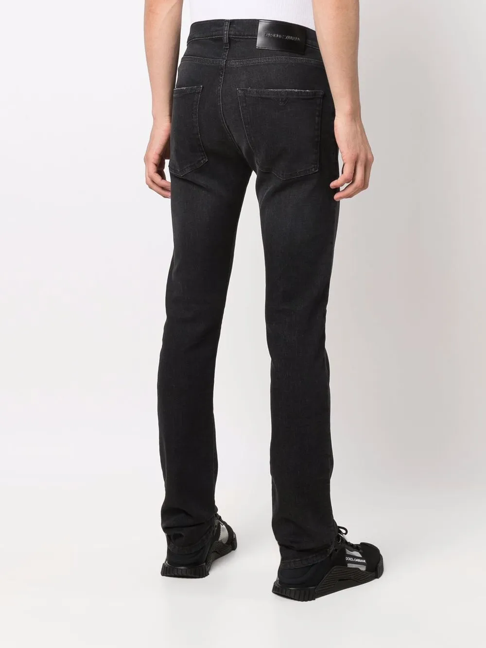 фото Emporio armani джинсы кроя слим