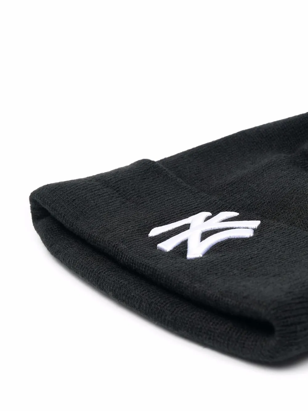 фото New era cap шапка бини с вышитым логотипом