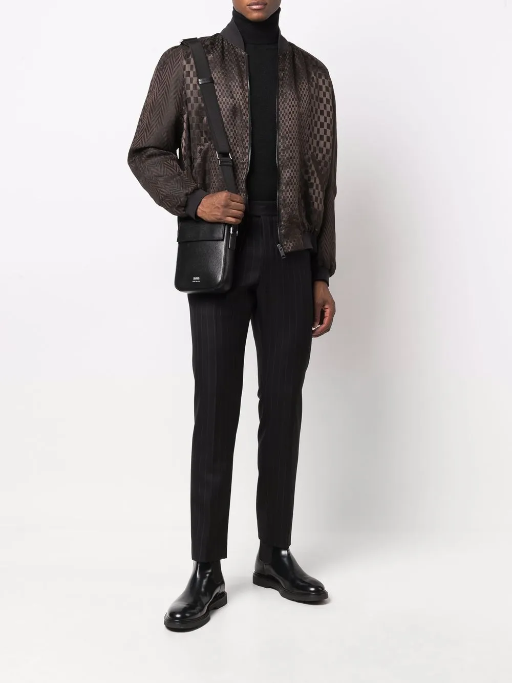 фото Pt01 брюки кроя слим в тонкую полоску