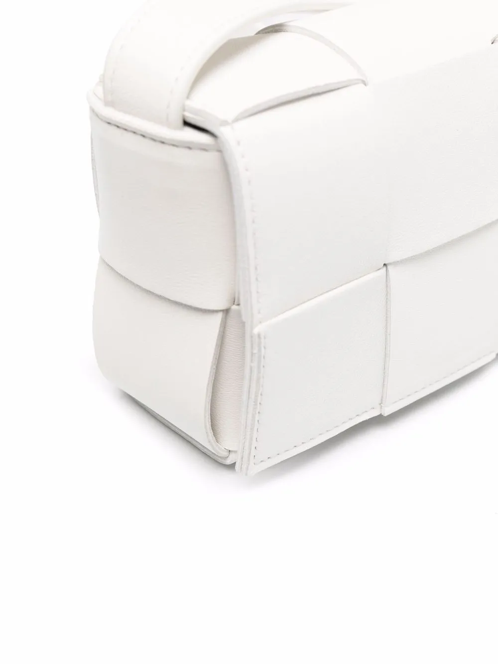 фото Bottega veneta мини-сумка cassette