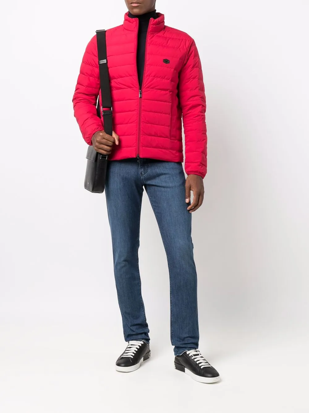 фото Emporio armani пуховик с нашивкой-логотипом