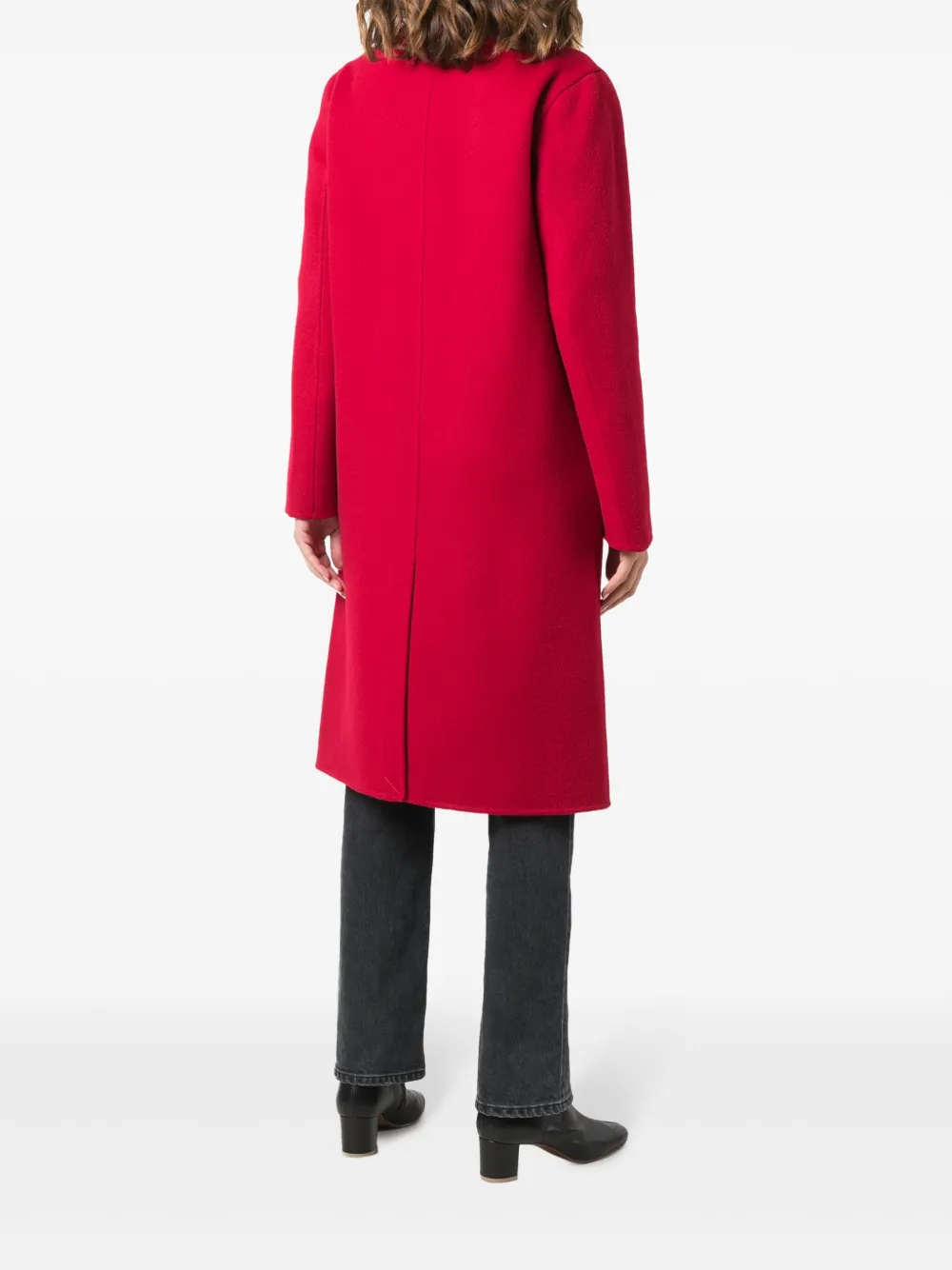 manteau cintre a simple boutonnage