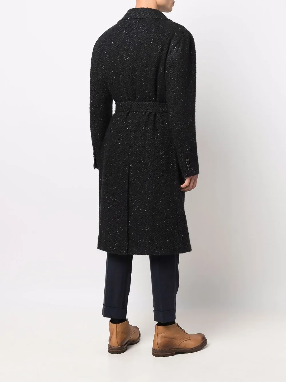 фото Kiton пальто с поясом и заостренными лацканами