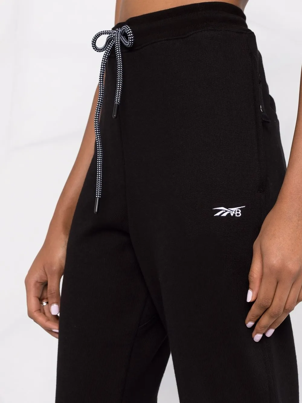 фото Reebok x victoria beckham спортивные брюки с вышитым логотипом