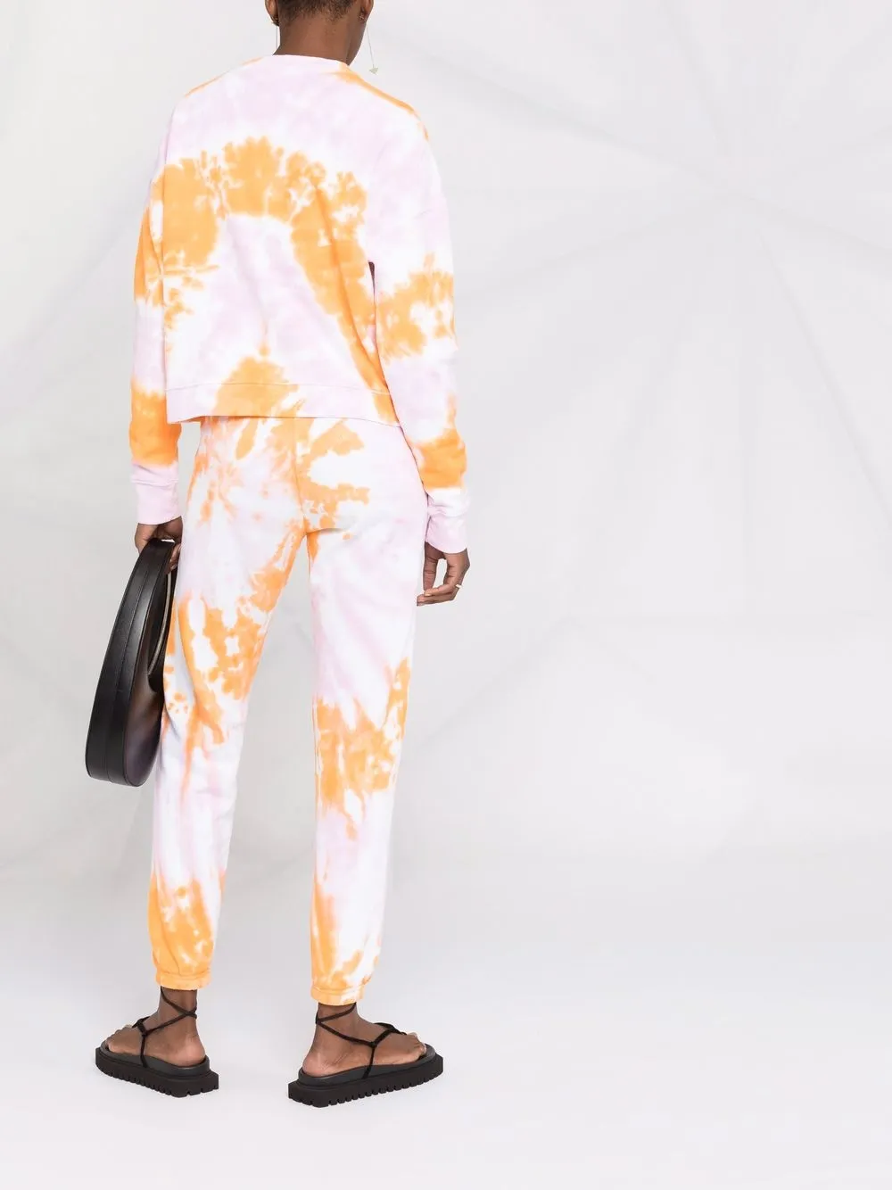 фото Maisie wilen спортивные брюки с принтом тай-дай