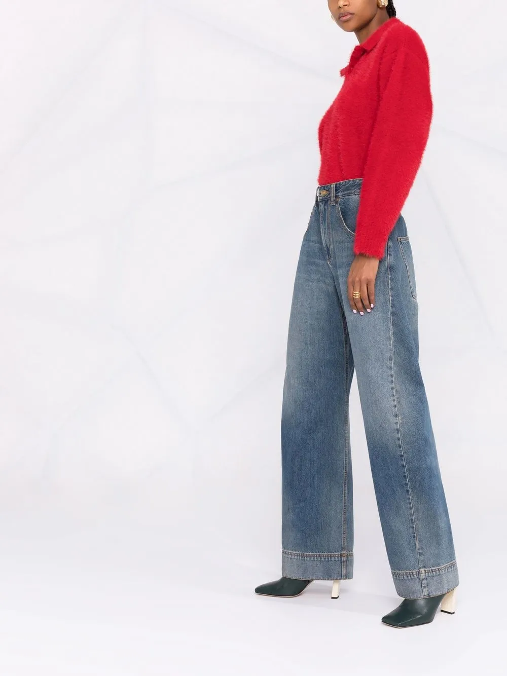 фото Victoria beckham широкие джинсы с завышенной талией