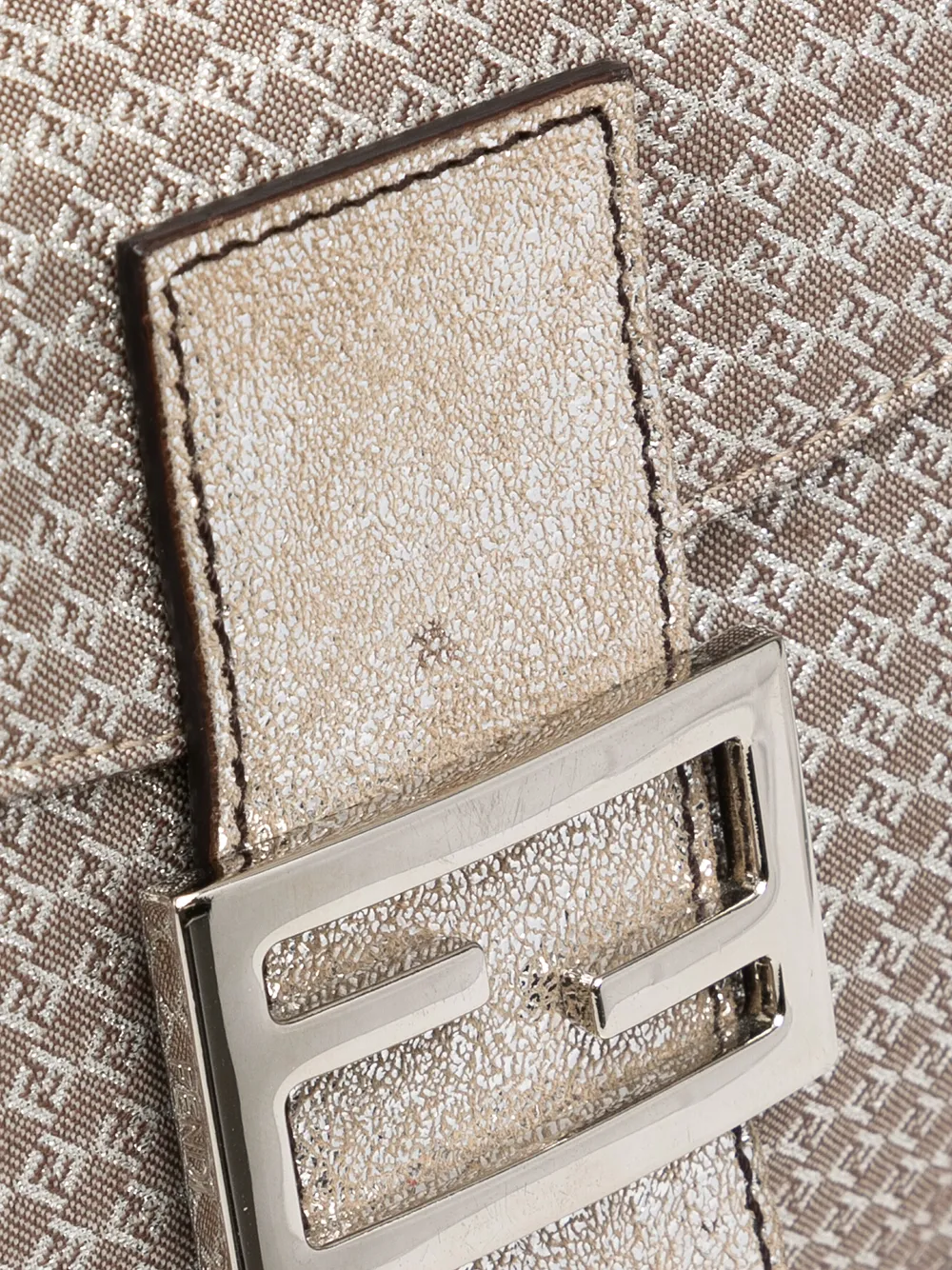 фото Fendi pre-owned сумка zucchino baguette 2000-х годов
