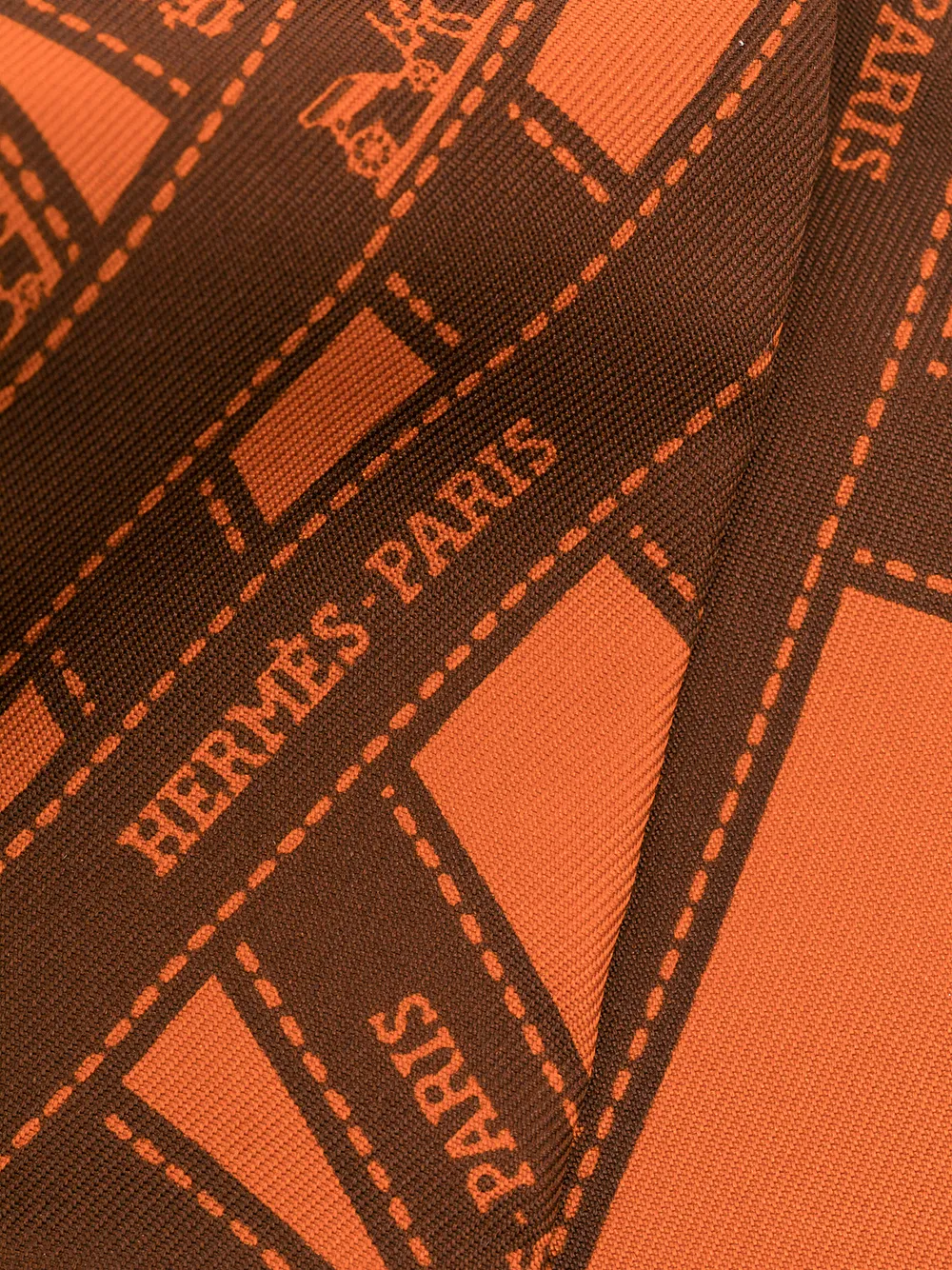 фото Hermès узкий платок 2010-х годов с принтом
