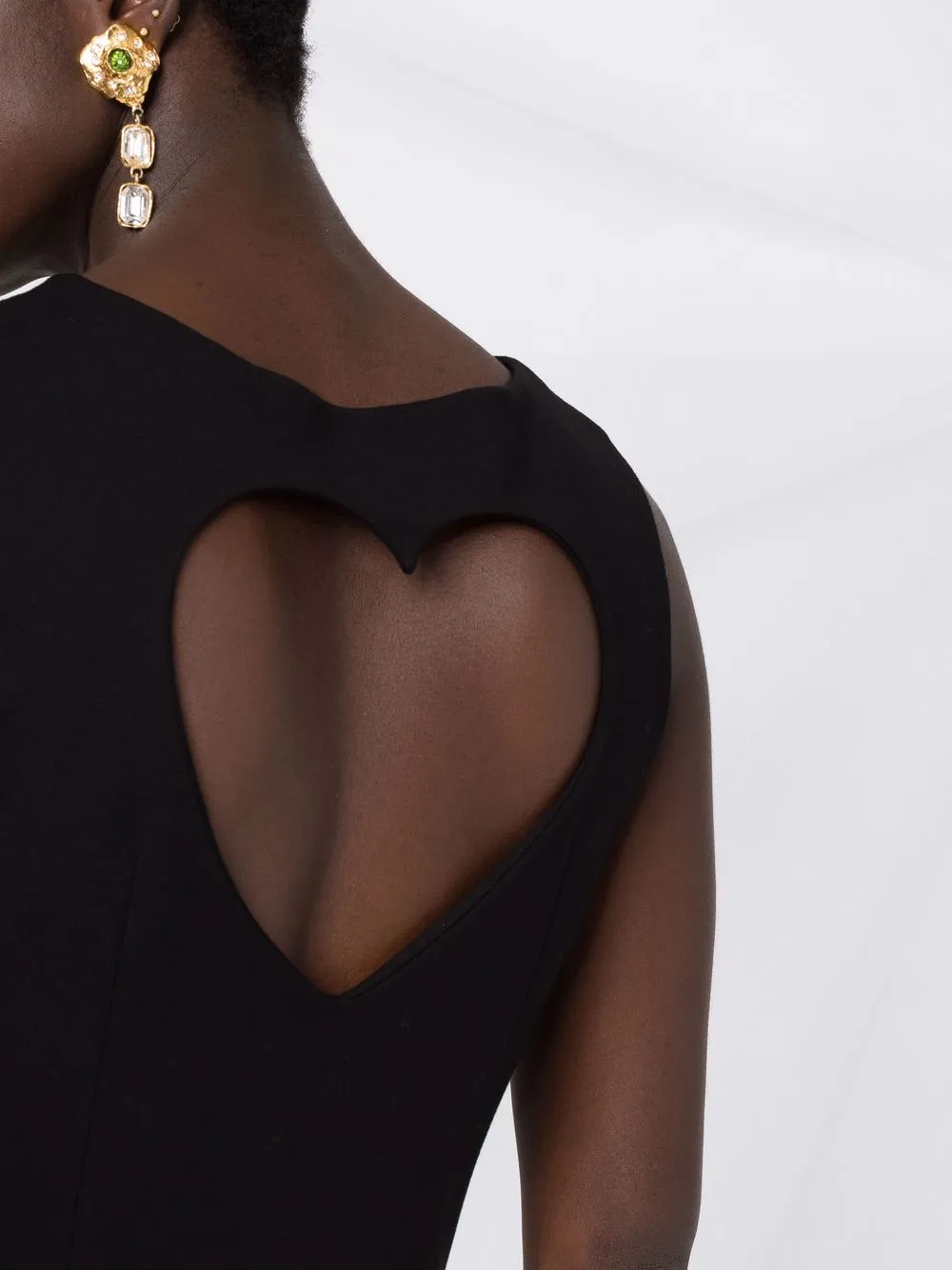 фото Paskal короткое расклешенное платье с вырезами