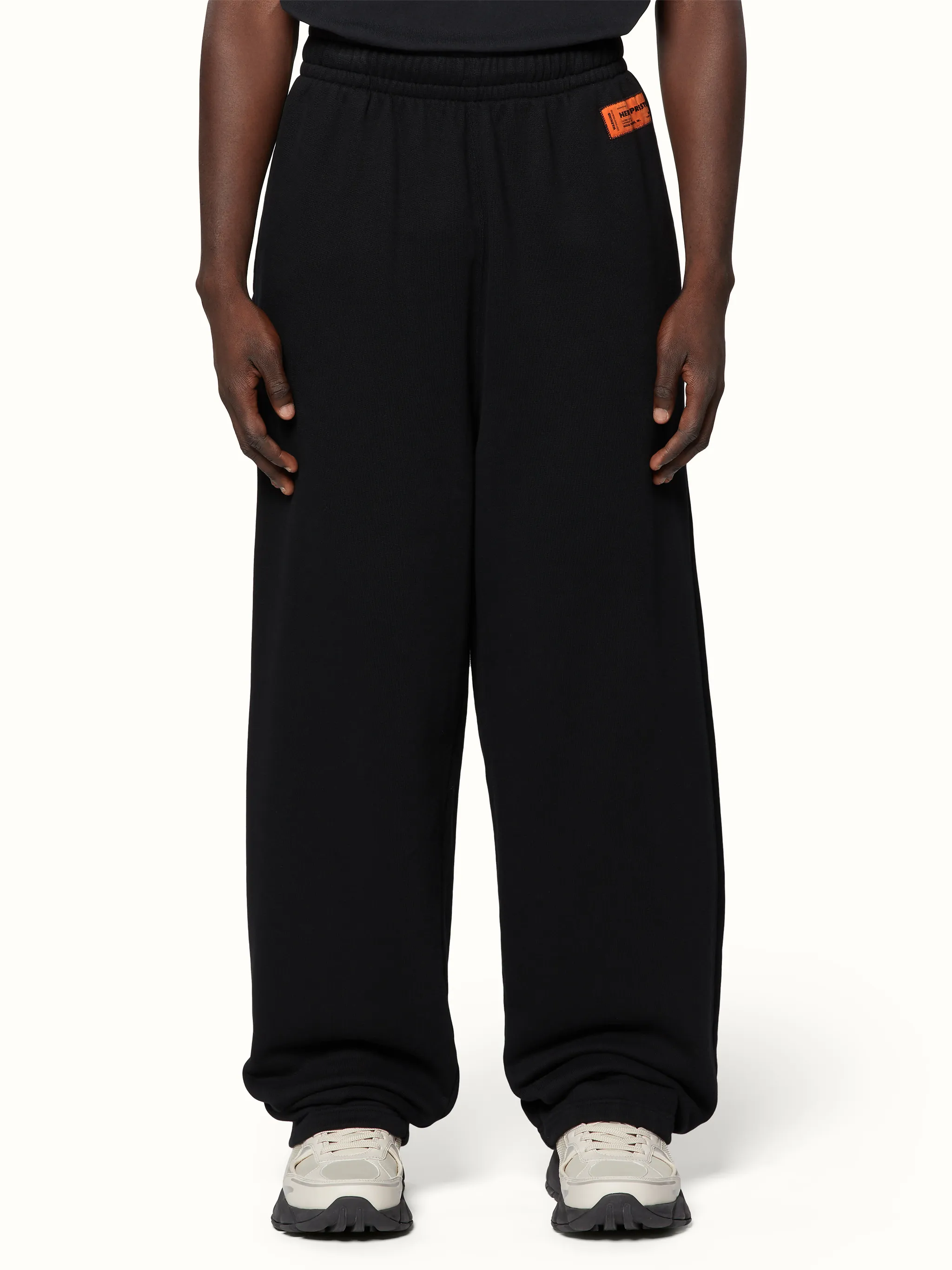 OS SWEATPANTS HP