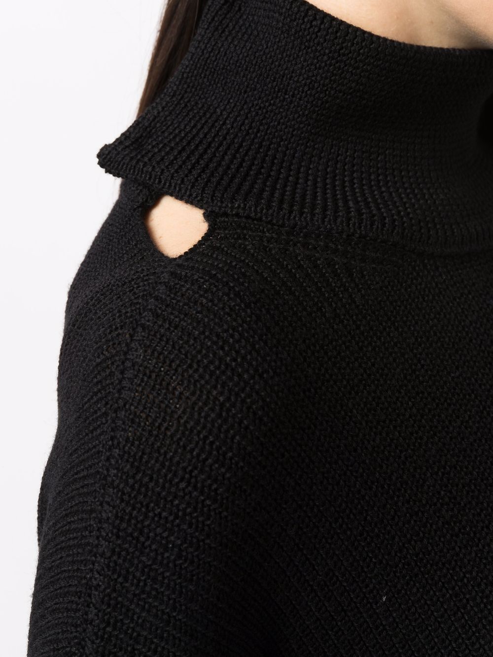 фото Pierantoniogaspari cut-out knitted jumper