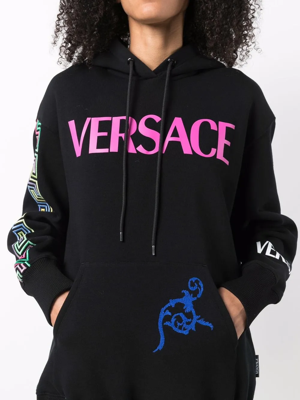 фото Versace худи с длинными рукавами и логотипом