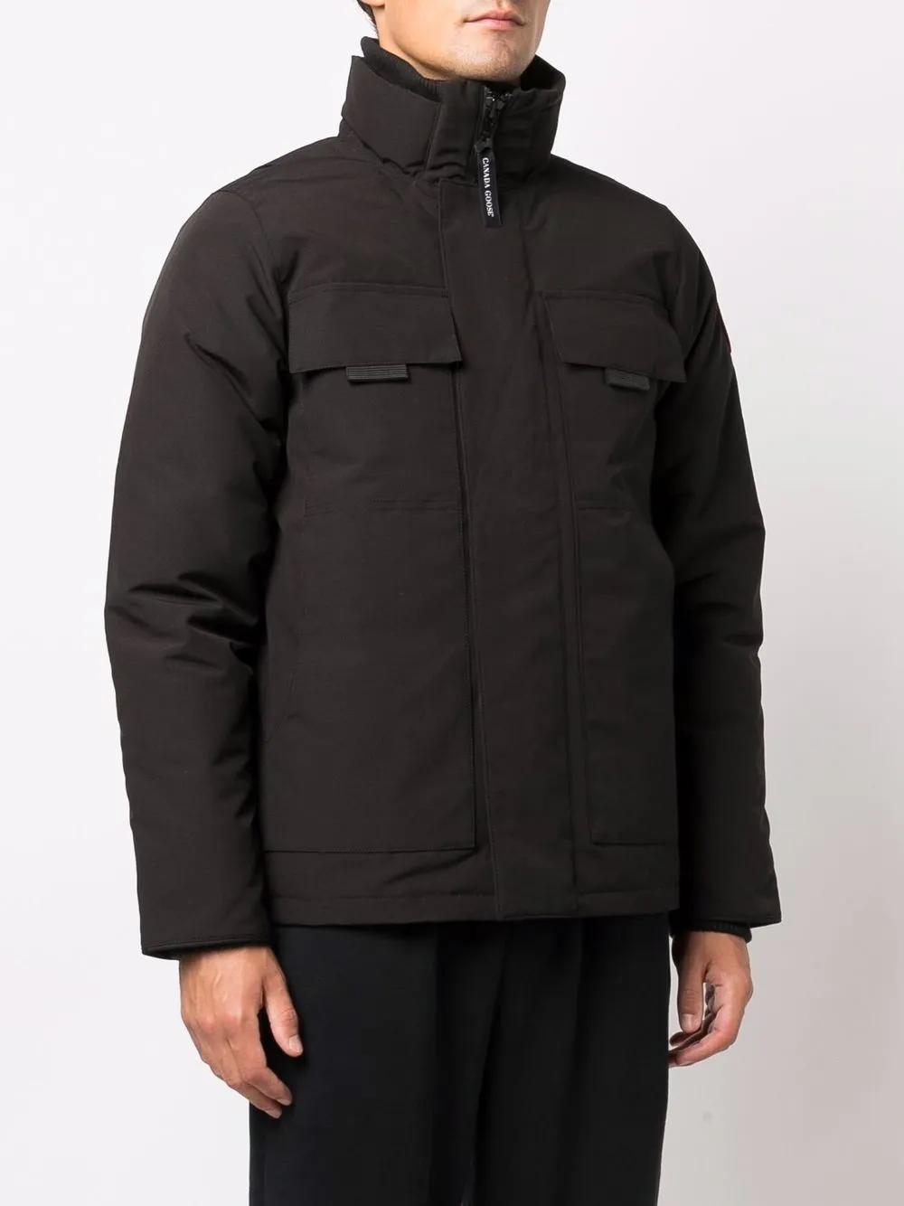 фото Canada goose пуховик с нашивкой-логотипом