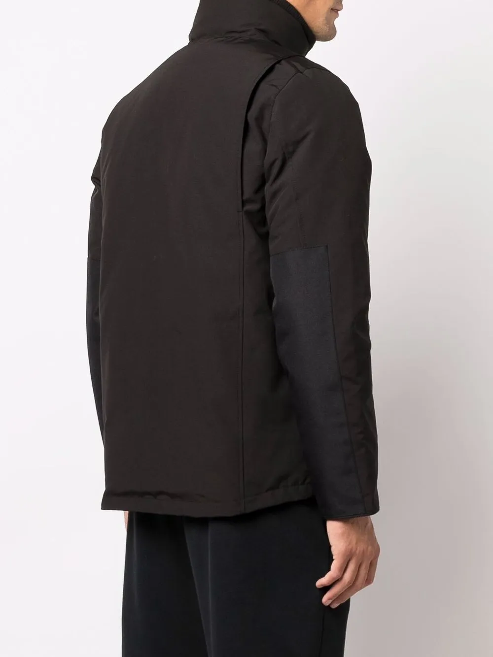 фото Canada goose пуховик с нашивкой-логотипом