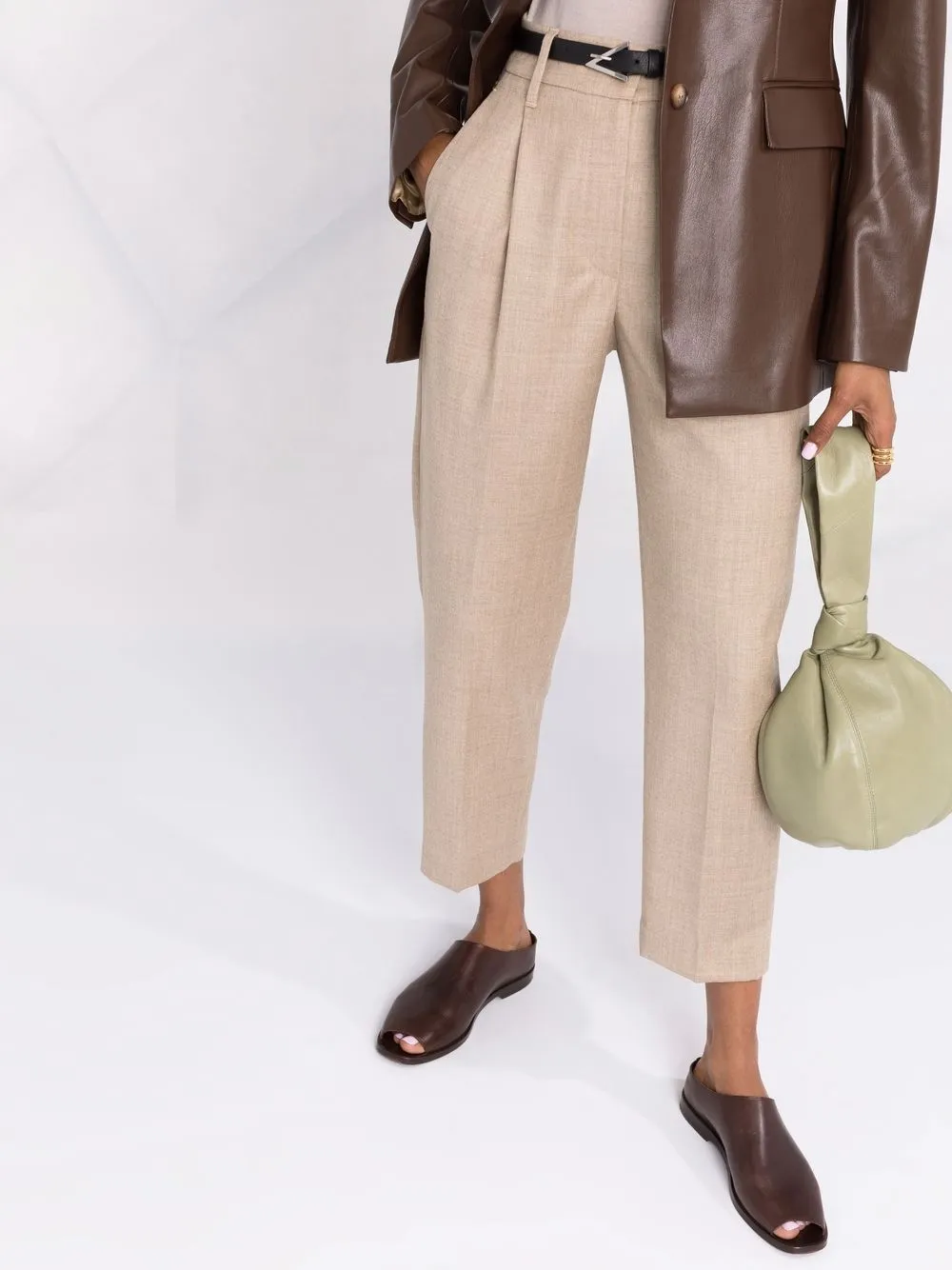фото Brunello cucinelli брюки чинос
