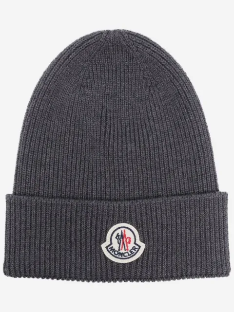 Moncler stickad mössa med logotyp