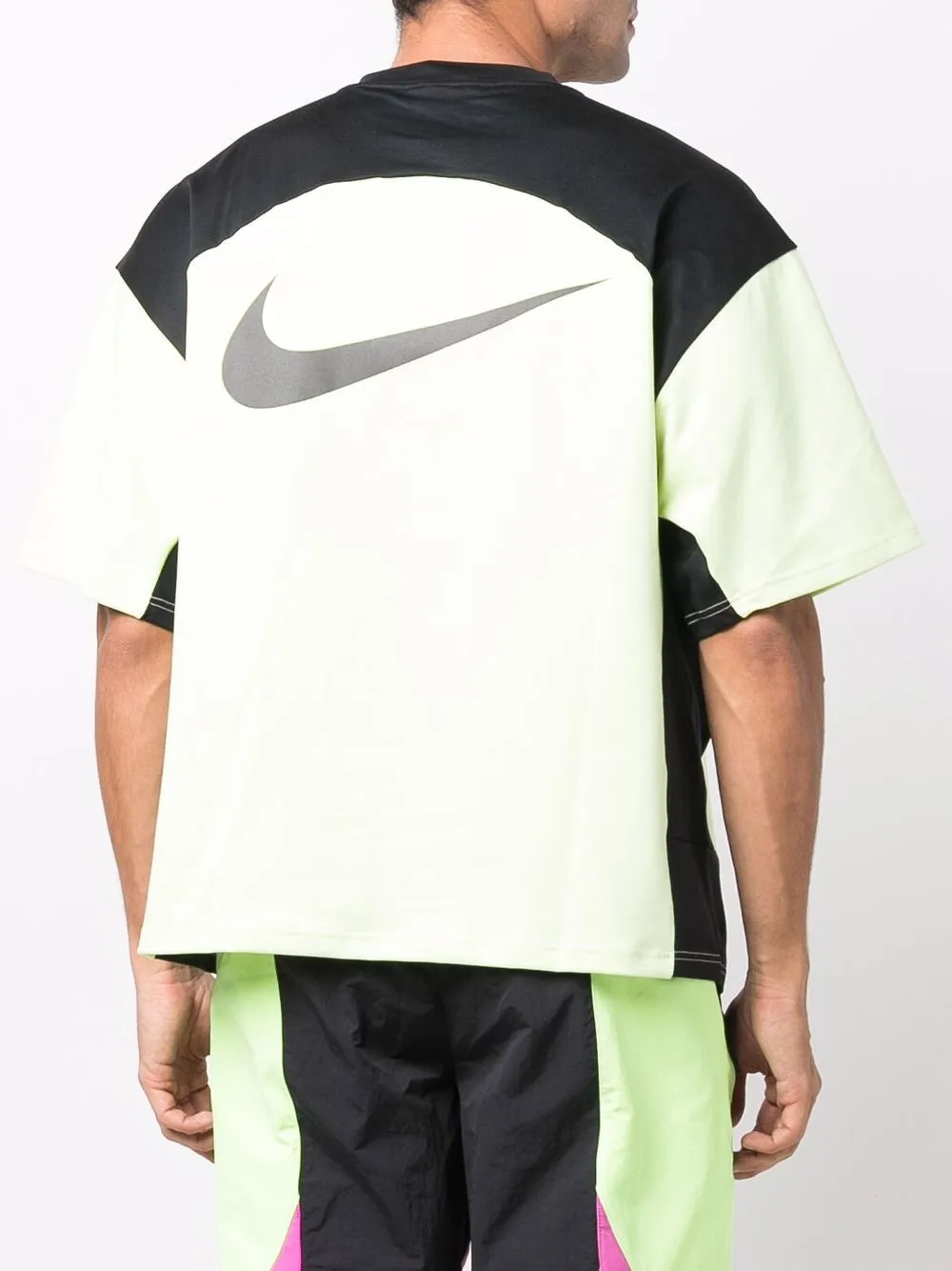 фото Nike футболка nrg из коллаборации с ambush