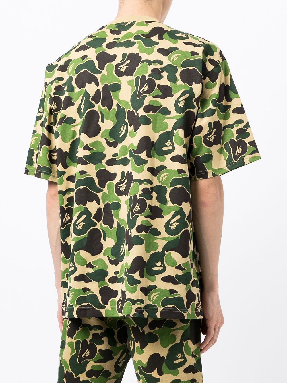 фото A bathing ape® футболка с камуфляжным принтом и логотипом