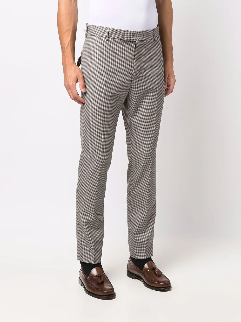 фото Pt01 строгие брюки в ломаную клетку