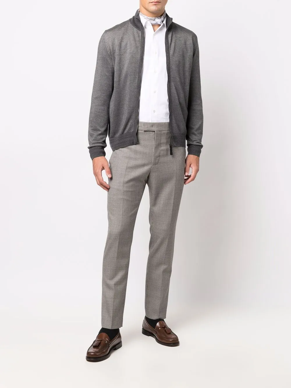 фото Pt01 строгие брюки в ломаную клетку