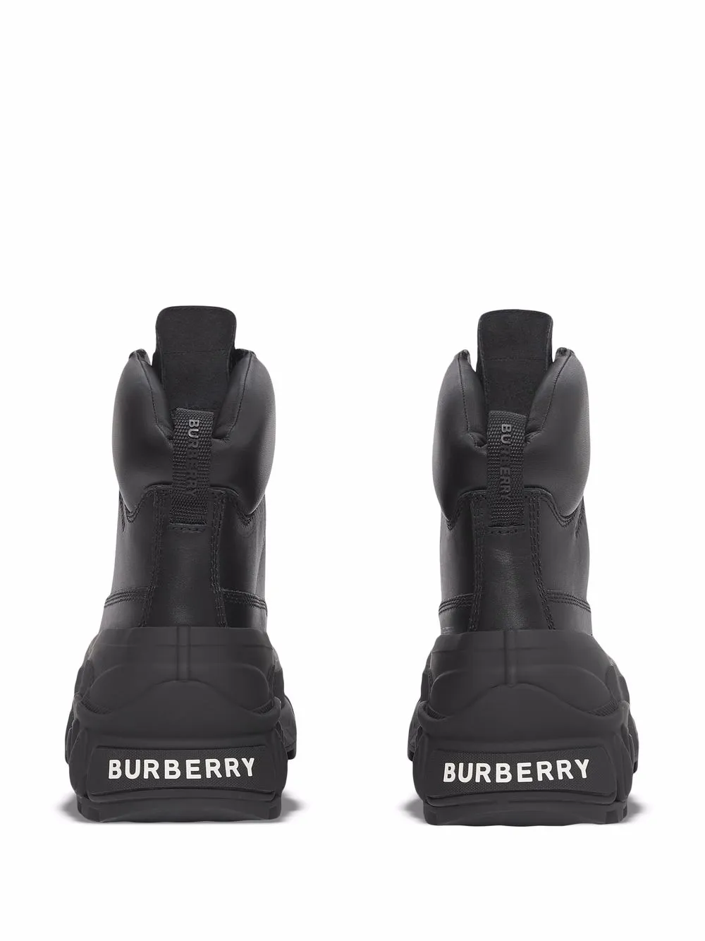фото Burberry массивные ботинки