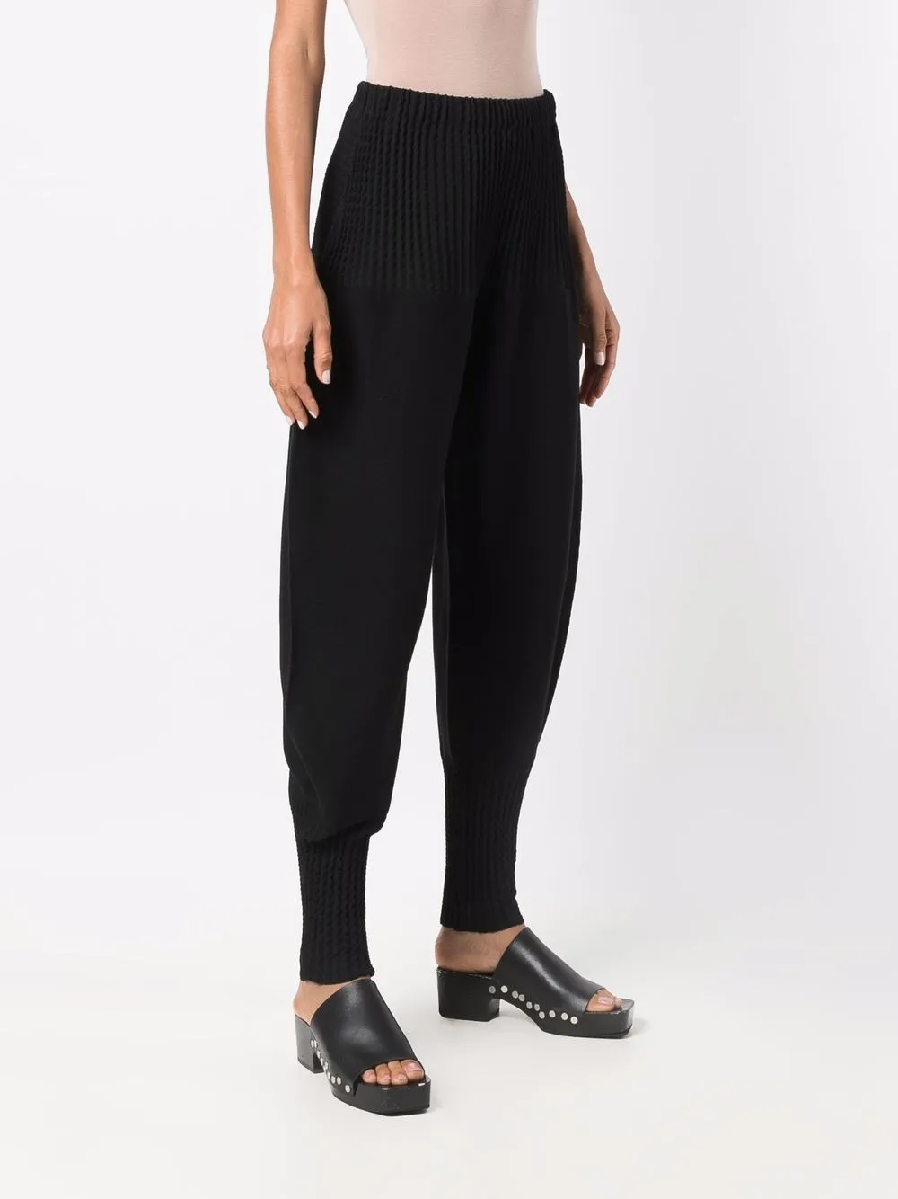 фото Issey miyake фактурные брюки широкого кроя