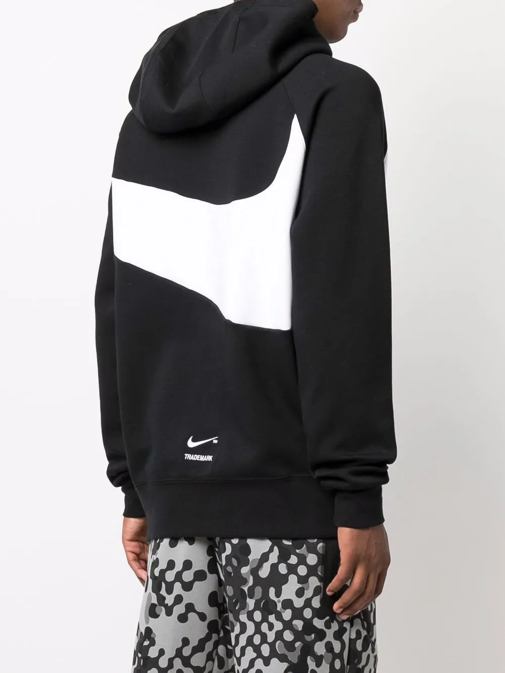 фото Nike худи с логотипом swoosh