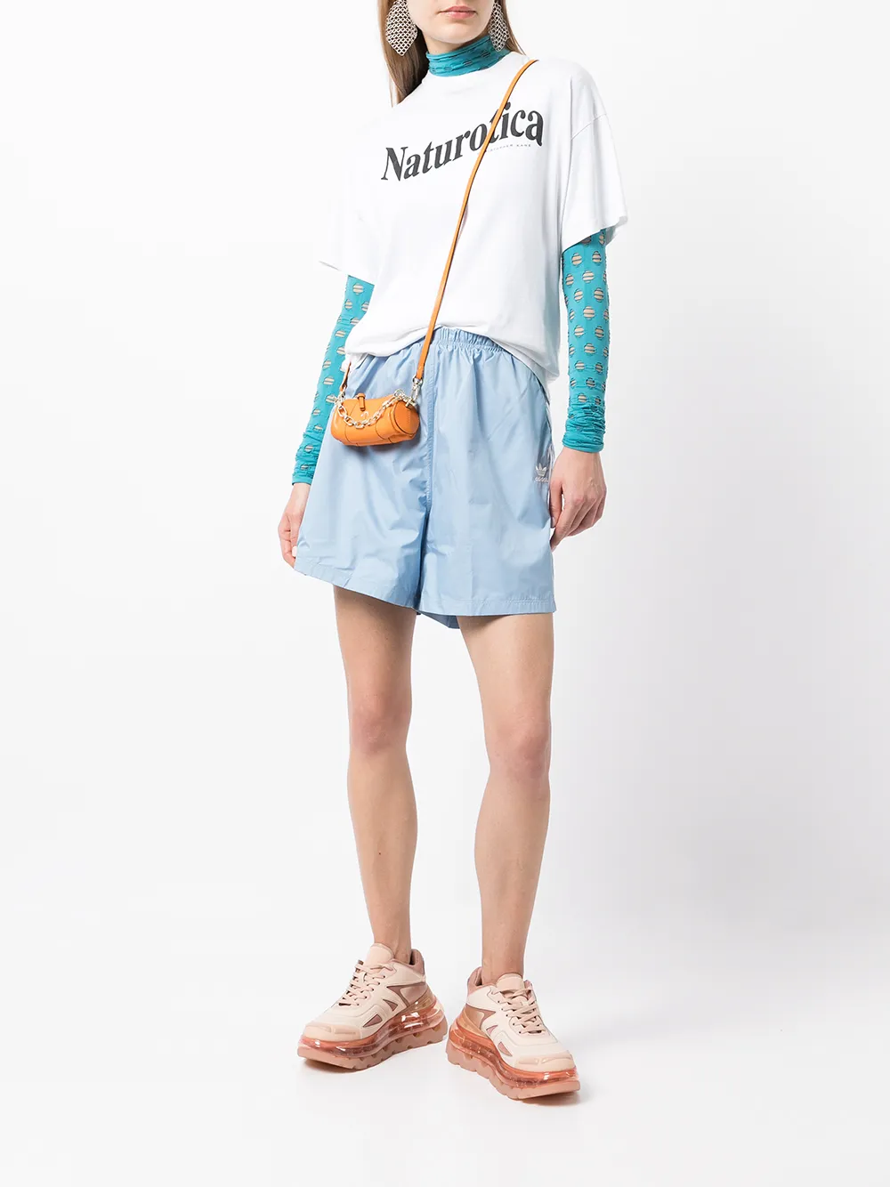 фото Adidas спортивные шорты с логотипом