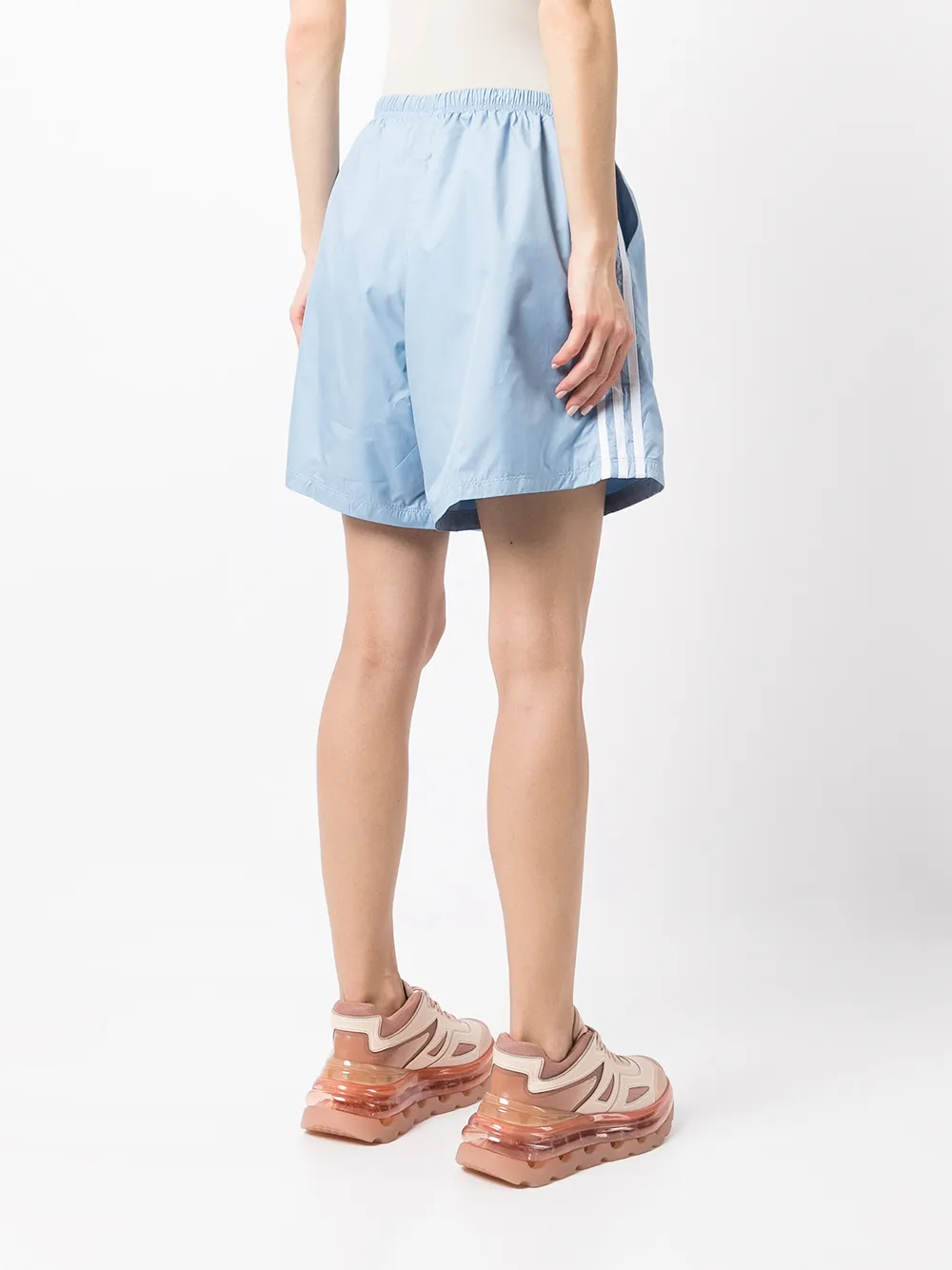 фото Adidas спортивные шорты с логотипом