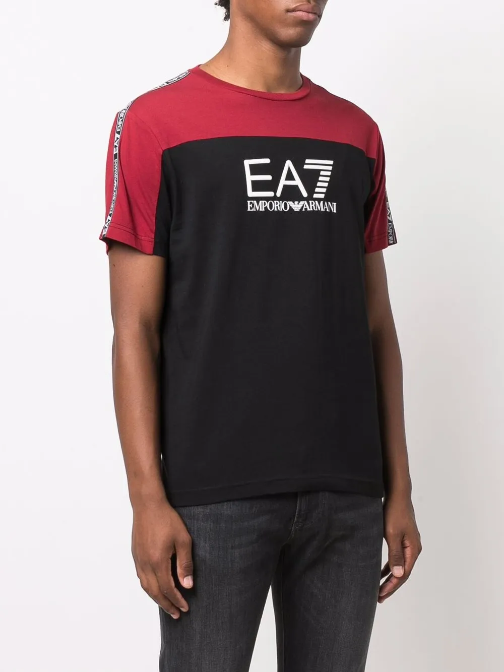 фото Ea7 emporio armani футболка с логотипом