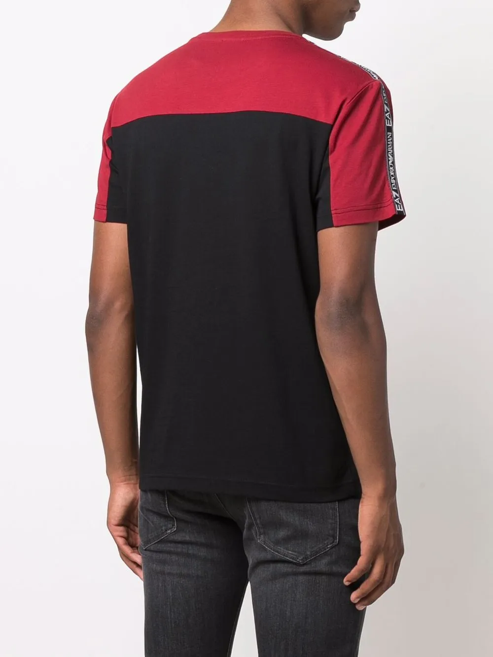 фото Ea7 emporio armani футболка с логотипом