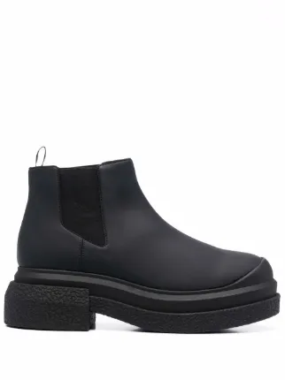 Stuart Weitzman