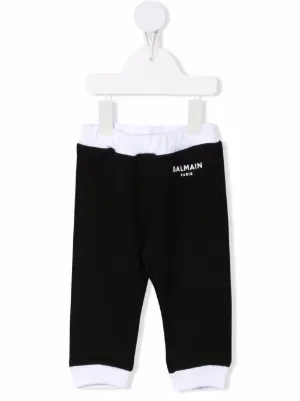 Saldi - Tutto l'abbigliamento neonato da donna di Balmain Kids con fino al  50% di sconto - FARFETCH
