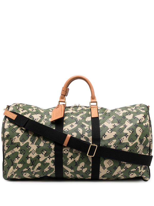 Louis Vuitton green 2008 pre-owned camouflage monogram Keepall Bandouliere 55 travel bag for women | M95774 at