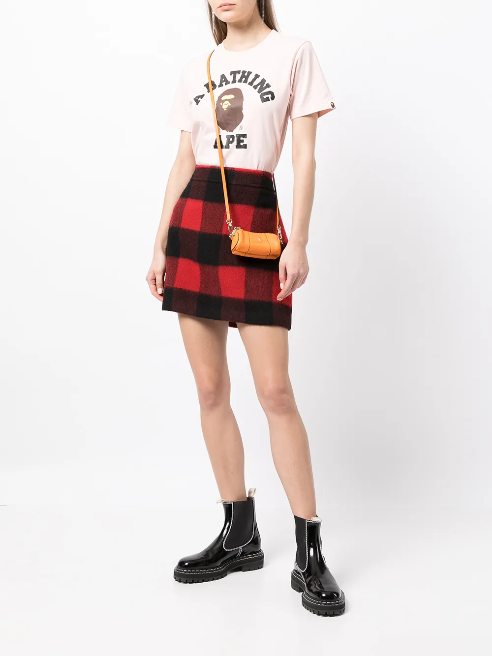 фото A bathing ape® футболка college
