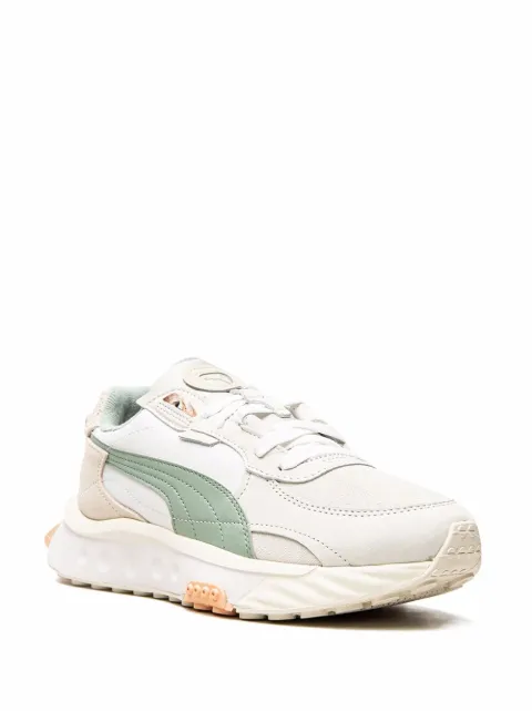 red pumas tan bottom