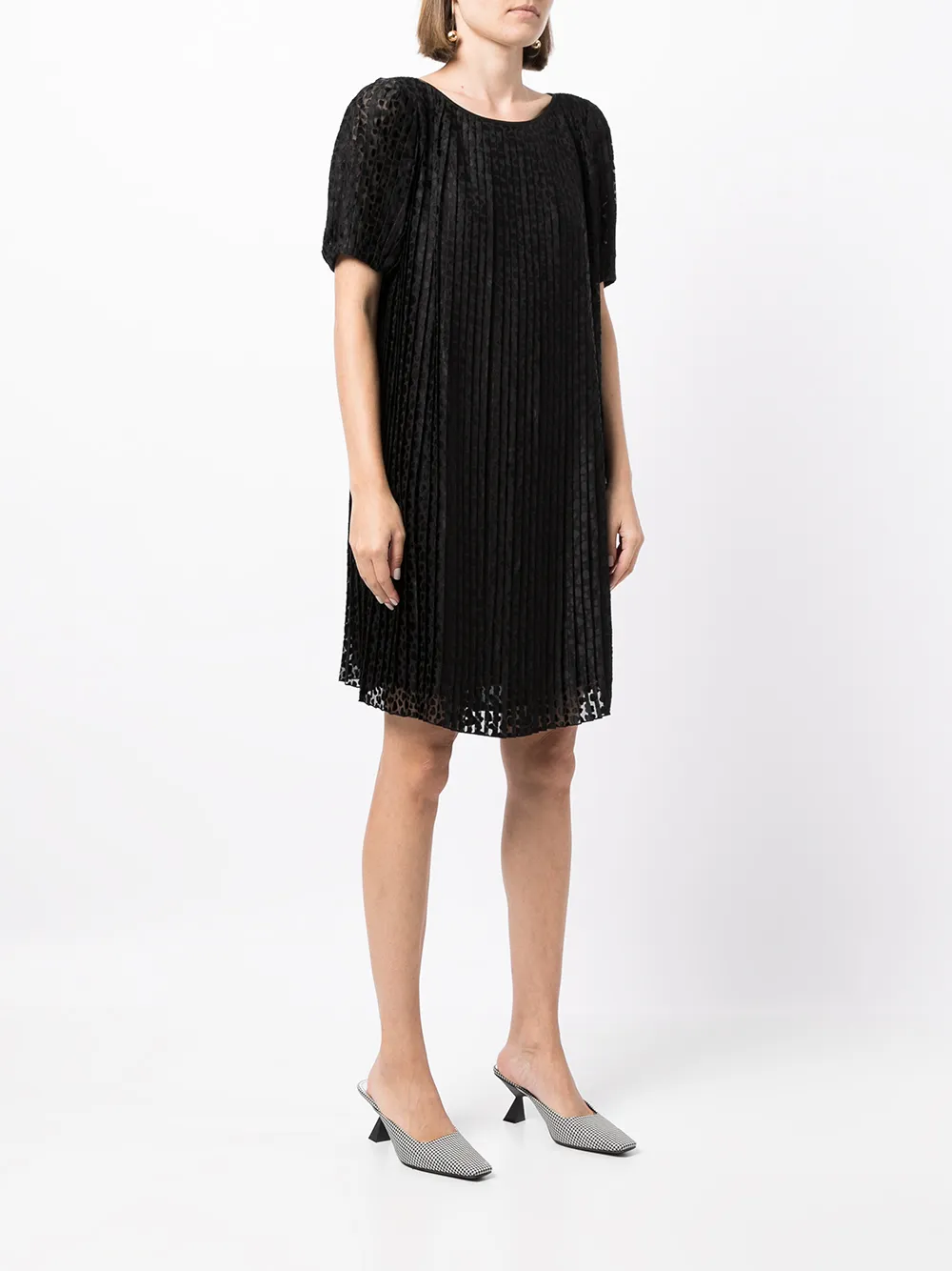 фото Emporio armani плиссированное платье-трапеция