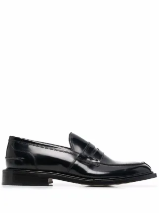 Tricker's