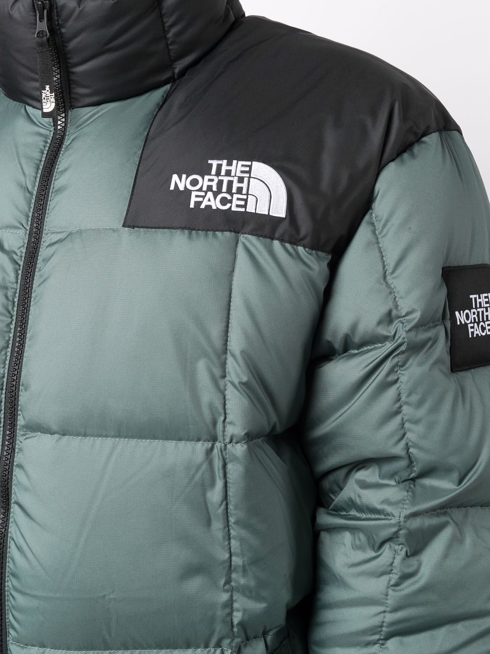 фото The north face пуховик с логотипом