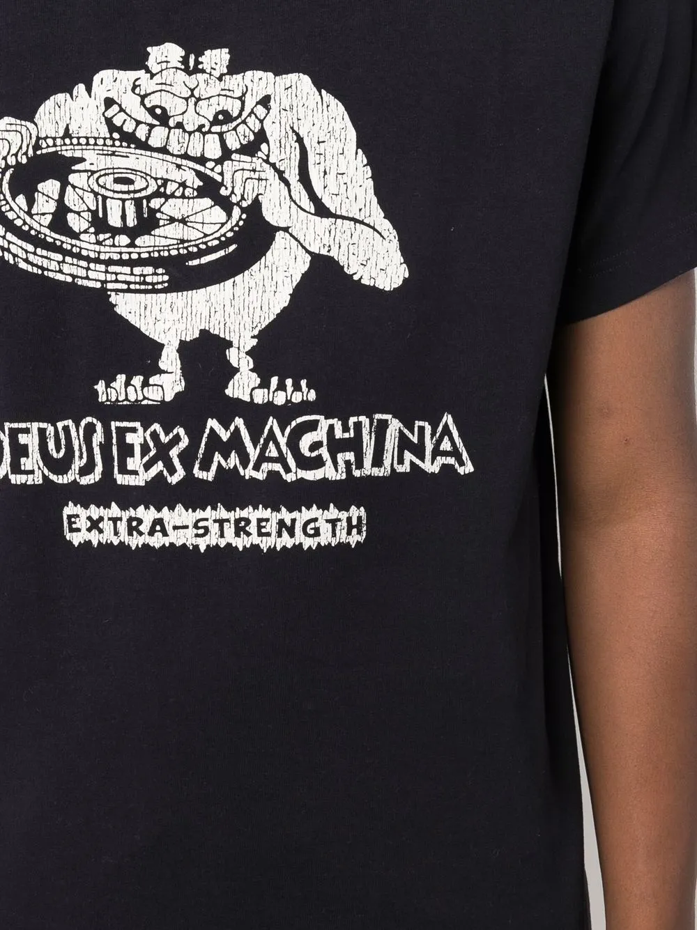 фото Deus ex machina футболка brainz