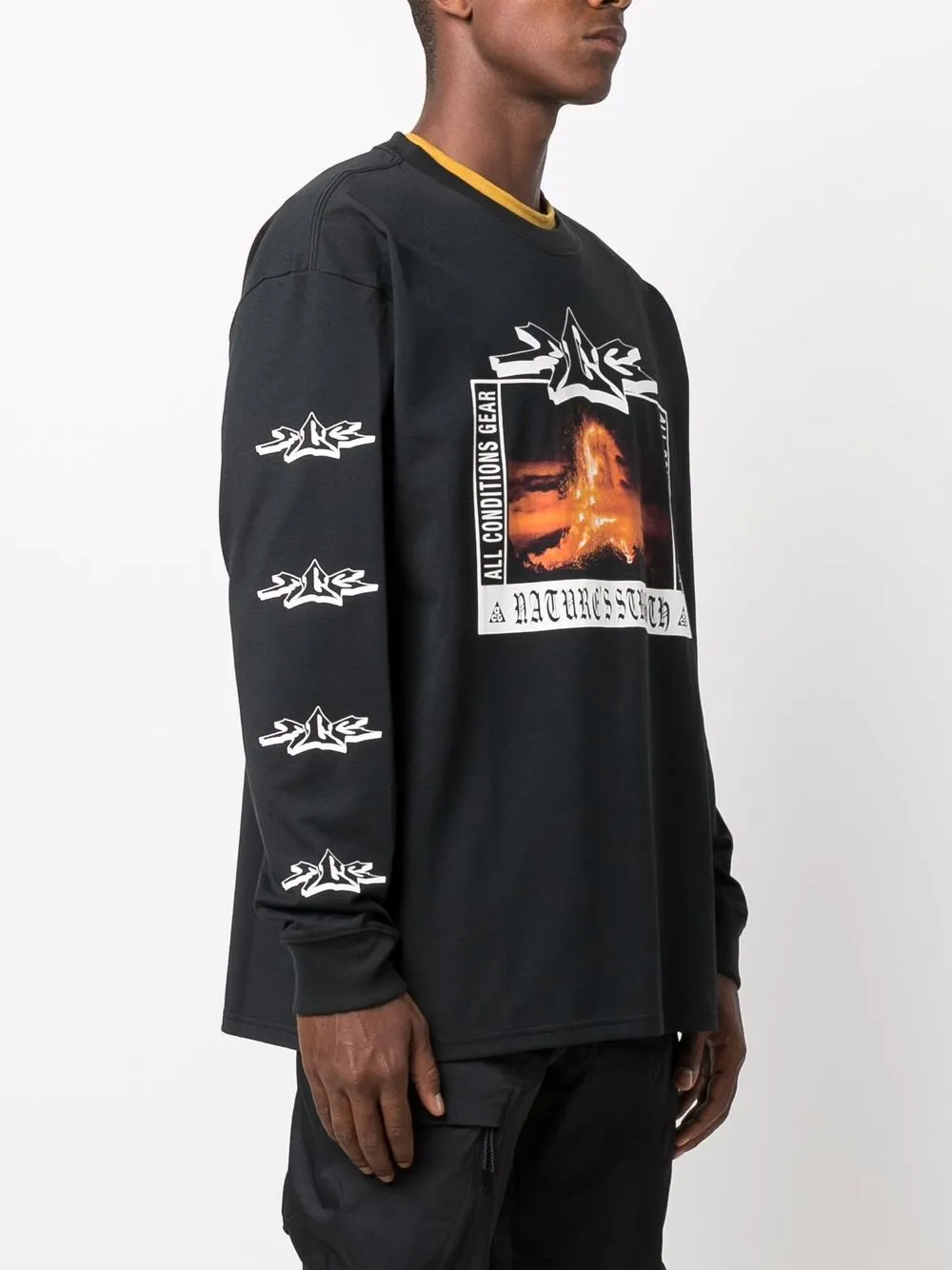 фото Nike футболка acg volcano