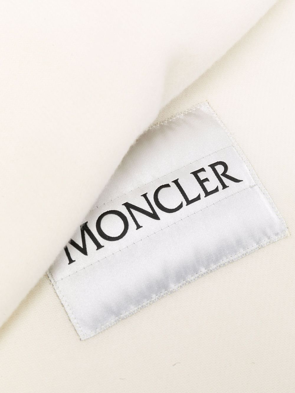 Moncler logo-patch fringed-edge Scarf - Farfetch