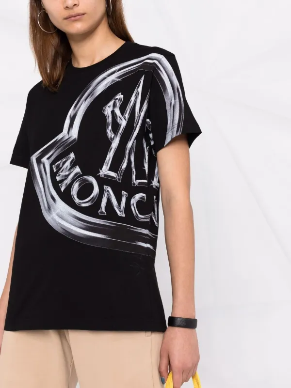 Moncler logo-print short-sleeve T-shirt - Farfetch