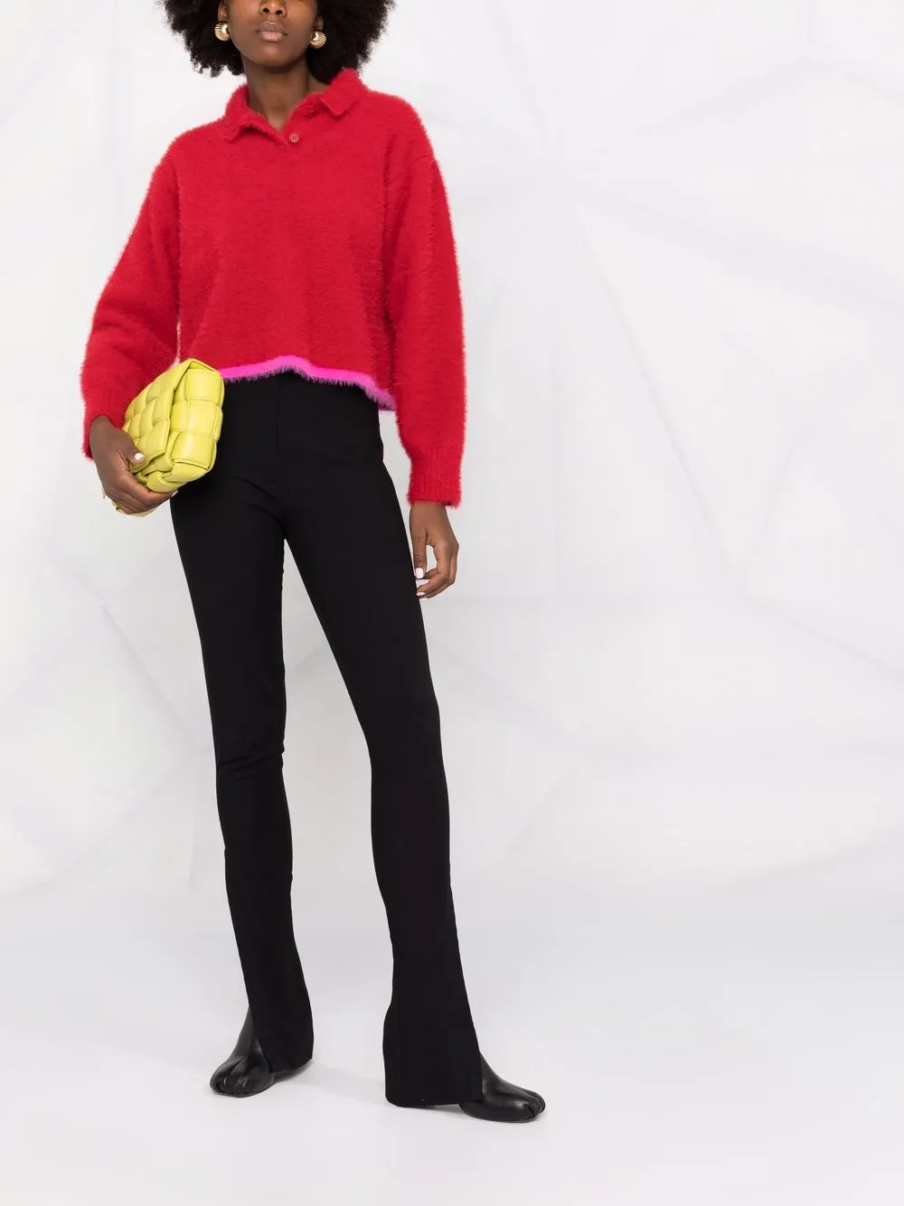 фото Jacquemus брюки le pantalon obiou с разрезами