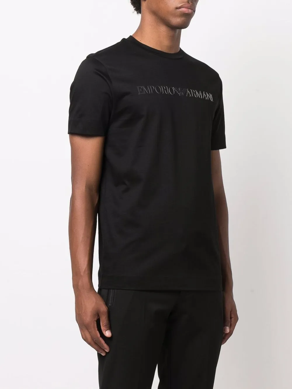 фото Emporio armani футболка с логотипом