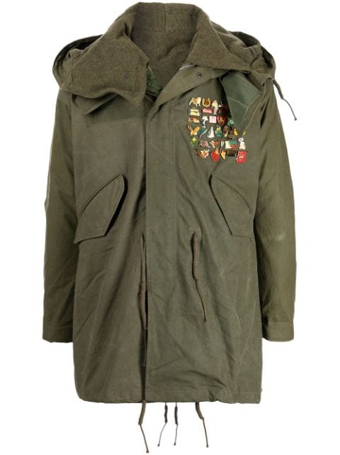 Readymade parka con detalle de pin