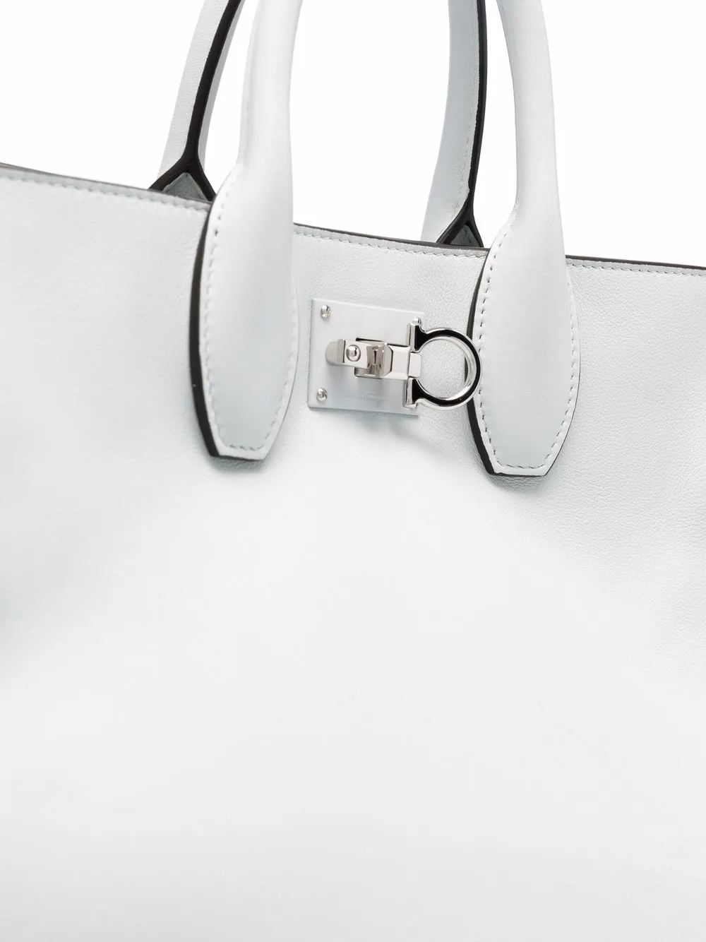 фото Salvatore ferragamo сумка-тоут с портфельной застежкой