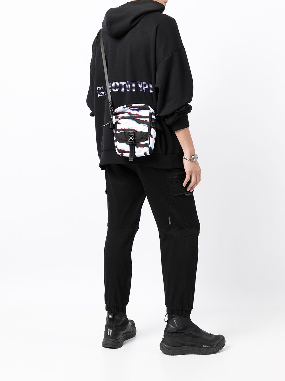 Izzue graphic-print Pullover Hoodie - Farfetch