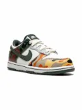 Nike Kids Dunk Low SE""Sail/Multi Camo"" sneakers - Neutrals