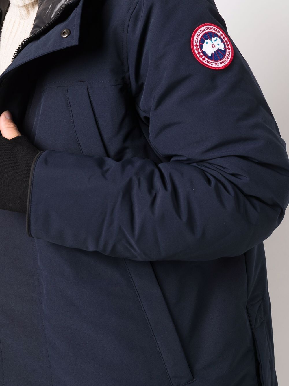 фото Canada goose парка с капюшоном